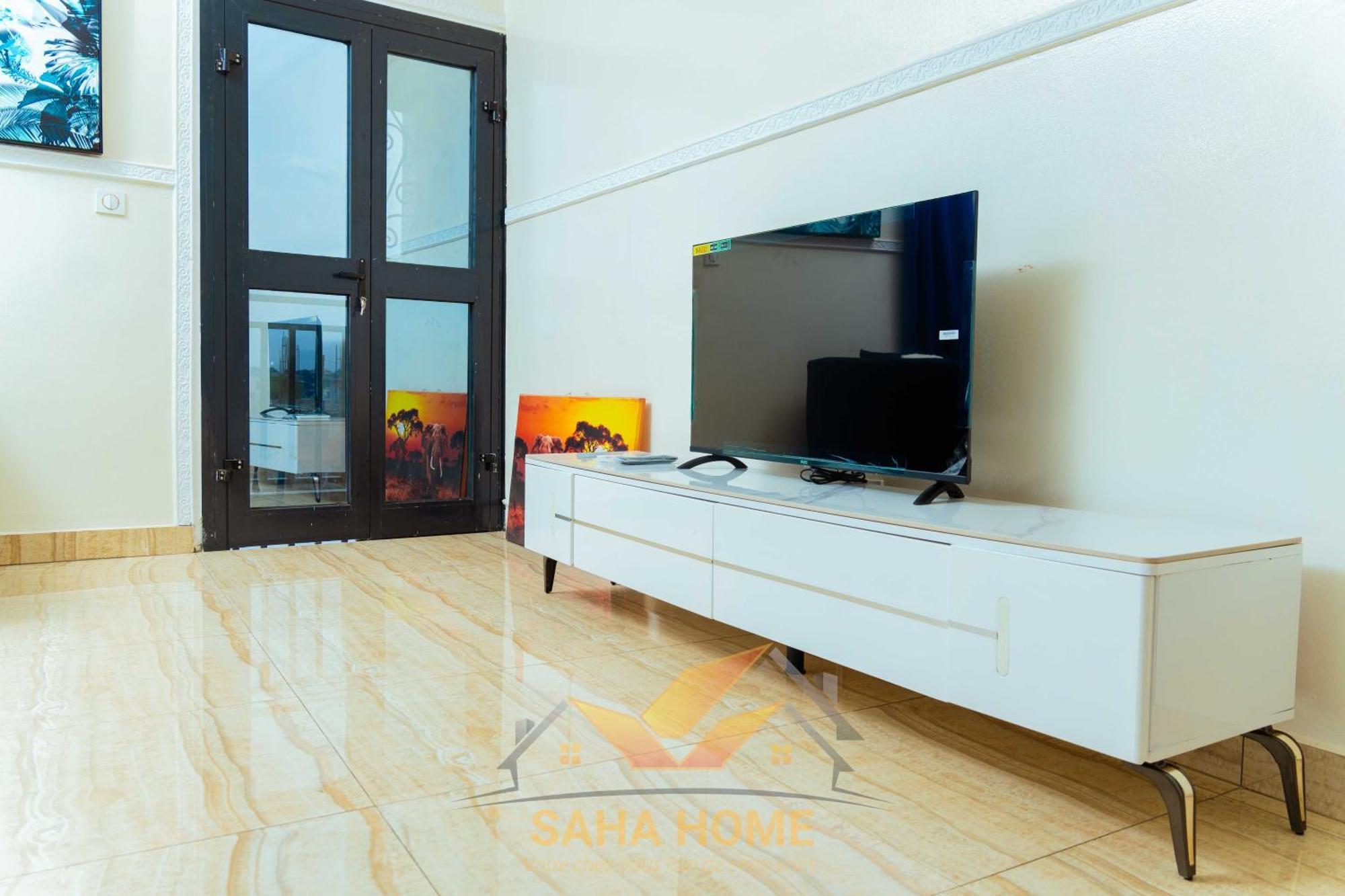 Le Luxe A Yaounde Chez Saha Home エクステリア 写真